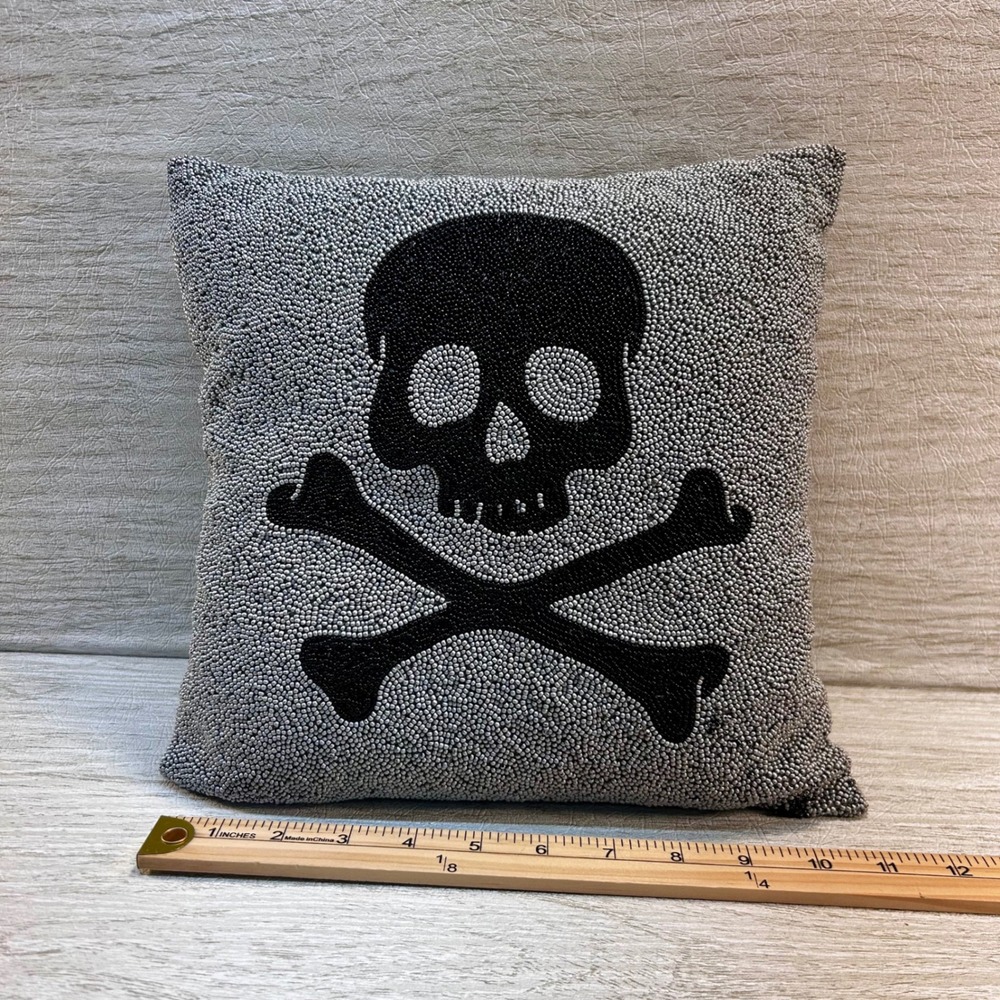 Pottery Barn Beaded Skull Crossbones Pillow Black Silver Square 12x12‎ Accent